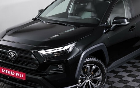 Toyota RAV4, 2024 год, 3 990 000 рублей, 27 фотография