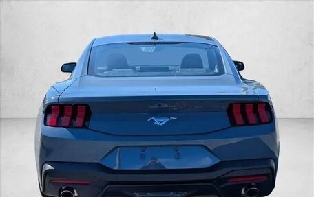 Ford Mustang, 2025 год, 5 795 000 рублей, 9 фотография