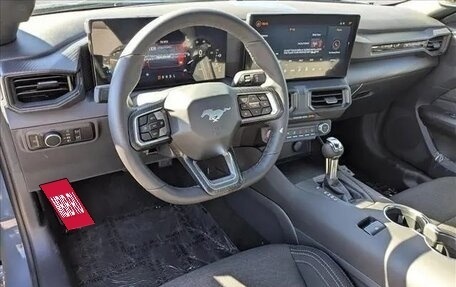 Ford Mustang, 2025 год, 5 795 000 рублей, 3 фотография