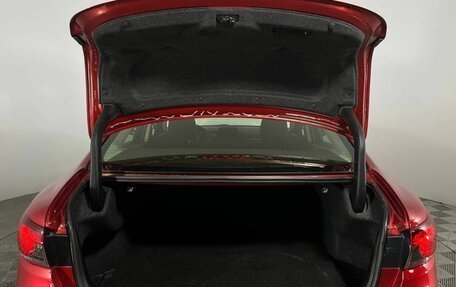 Mazda 6, 2017 год, 1 700 000 рублей, 30 фотография