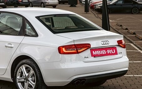 Audi A4, 2015 год, 1 255 000 рублей, 10 фотография