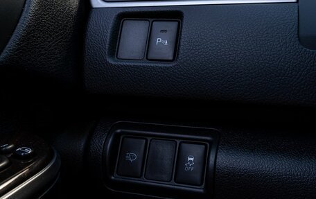 Toyota Camry, 2017 год, 1 995 000 рублей, 10 фотография