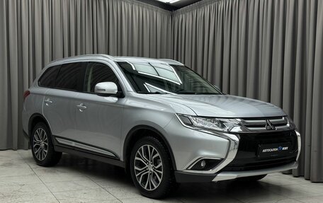 Mitsubishi Outlander III рестайлинг 3, 2018 год, 2 470 000 рублей, 3 фотография