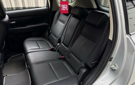 Mitsubishi Outlander III рестайлинг 3, 2018 год, 2 470 000 рублей, 9 фотография