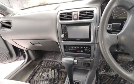 Nissan Presea II, 2000 год, 200 000 рублей, 15 фотография