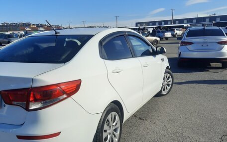 KIA Rio III рестайлинг, 2016 год, 700 000 рублей, 4 фотография