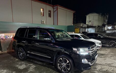 Toyota Land Cruiser 200, 2011 год, 3 170 000 рублей, 1 фотография