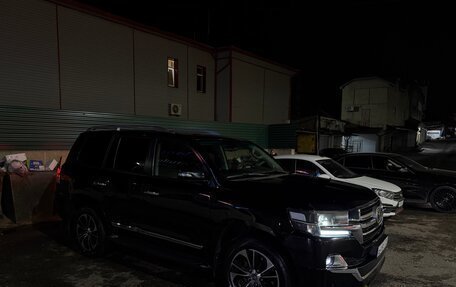 Toyota Land Cruiser 200, 2011 год, 3 170 000 рублей, 2 фотография