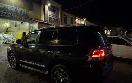 Toyota Land Cruiser 200, 2011 год, 3 170 000 рублей, 5 фотография