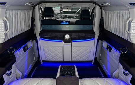 Mercedes-Benz V-Класс, 2024 год, 25 990 000 рублей, 25 фотография