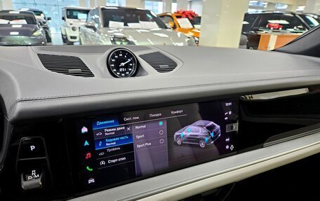 Porsche Cayenne III, 2025 год, 16 550 000 рублей, 10 фотография