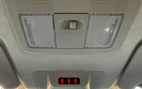 Daihatsu Rocky, 2022 год, 1 200 000 рублей, 17 фотография