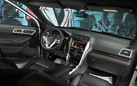 Ford Explorer VI, 2014 год, 1 565 000 рублей, 13 фотография