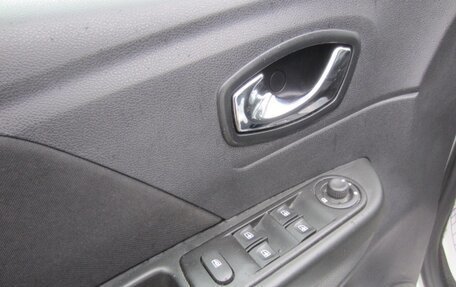 Renault Kaptur I рестайлинг, 2016 год, 1 250 000 рублей, 16 фотография