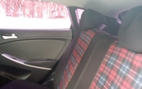 Hyundai Solaris II рестайлинг, 2014 год, 850 000 рублей, 10 фотография