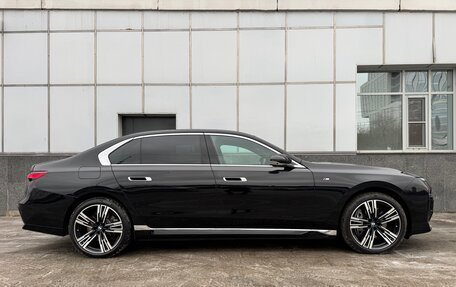 BMW 7 серия, 2023 год, 16 000 000 рублей, 3 фотография