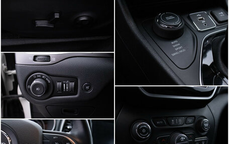 Jeep Cherokee, 2018 год, 1 900 000 рублей, 17 фотография