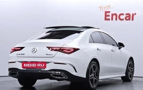 Mercedes-Benz CLA, 2022 год, 2 329 000 рублей, 3 фотография