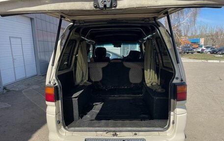 Mitsubishi Delica IV, 1998 год, 645 000 рублей, 17 фотография