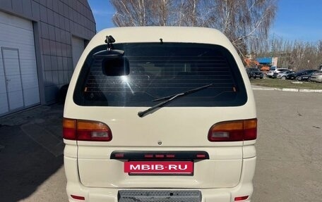 Mitsubishi Delica IV, 1998 год, 645 000 рублей, 16 фотография