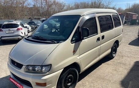 Mitsubishi Delica IV, 1998 год, 645 000 рублей, 14 фотография
