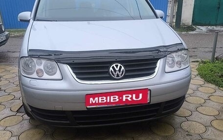 Volkswagen Touran III, 2006 год, 750 000 рублей, 1 фотография
