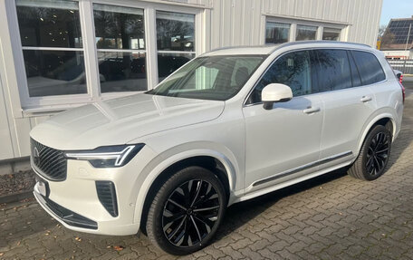 Volvo XC90 II рестайлинг, 2025 год, 8 520 000 рублей, 1 фотография