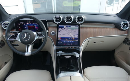 Mercedes-Benz GLC, 2024 год, 7 590 000 рублей, 12 фотография