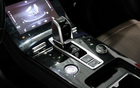 Chery Tiggo 8 Pro, 2021 год, 1 869 000 рублей, 8 фотография