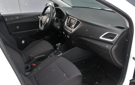 Hyundai Solaris II рестайлинг, 2019 год, 1 345 000 рублей, 5 фотография