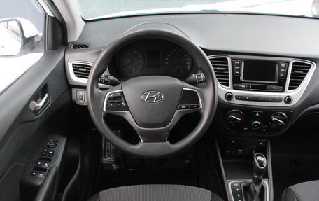 Hyundai Solaris II рестайлинг, 2019 год, 1 345 000 рублей, 8 фотография