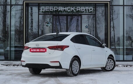 Hyundai Solaris II рестайлинг, 2019 год, 1 345 000 рублей, 3 фотография