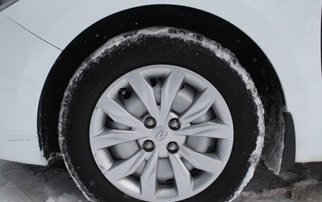 Hyundai Solaris II рестайлинг, 2019 год, 1 345 000 рублей, 24 фотография