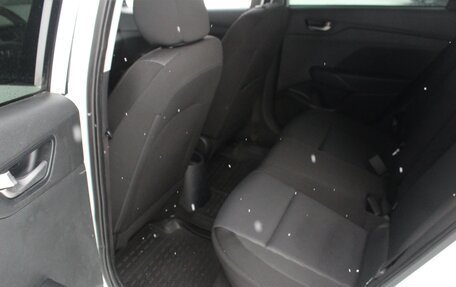 Hyundai Solaris II рестайлинг, 2019 год, 1 345 000 рублей, 20 фотография