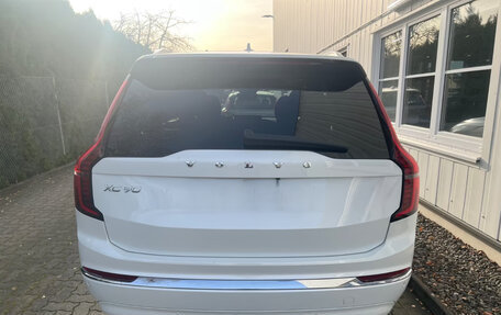 Volvo XC90 II рестайлинг, 2025 год, 8 520 000 рублей, 5 фотография