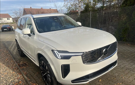 Volvo XC90 II рестайлинг, 2025 год, 8 520 000 рублей, 3 фотография