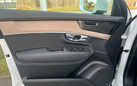 Volvo XC90 II рестайлинг, 2025 год, 8 520 000 рублей, 10 фотография