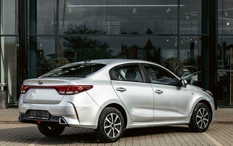 KIA Rio IV, 2022 год, 1 595 000 рублей, 6 фотография