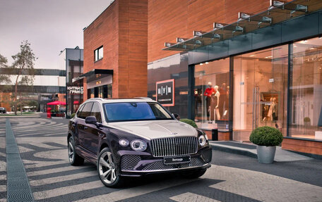 Bentley Bentayga I, 2024 год, 42 300 000 рублей, 1 фотография