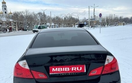 Infiniti M, 2009 год, 900 000 рублей, 1 фотография