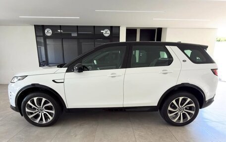 Land Rover Discovery Sport I рестайлинг, 2024 год, 5 990 000 рублей, 4 фотография