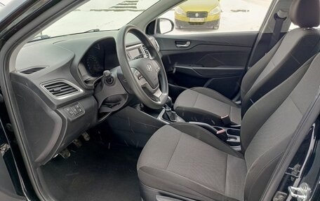 Hyundai Solaris II рестайлинг, 2019 год, 1 387 000 рублей, 20 фотография