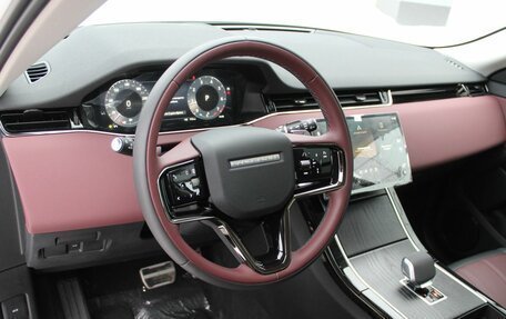 Land Rover Range Rover Evoque II, 2025 год, 6 500 000 рублей, 13 фотография