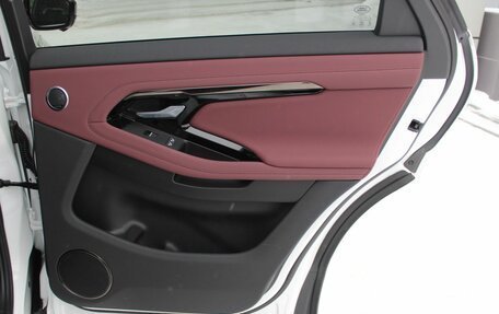 Land Rover Range Rover Evoque II, 2025 год, 6 500 000 рублей, 30 фотография