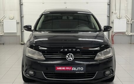 Volkswagen Jetta VI, 2011 год, 799 000 рублей, 2 фотография