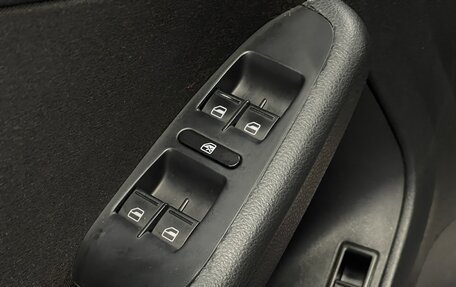 Volkswagen Jetta VI, 2011 год, 799 000 рублей, 16 фотография