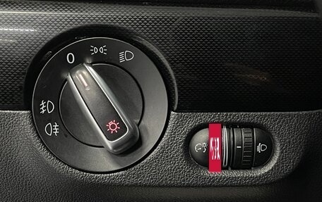 Volkswagen Jetta VI, 2011 год, 799 000 рублей, 12 фотография