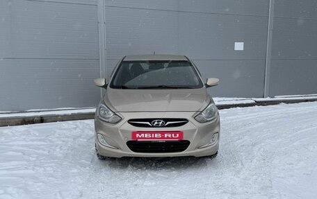 Hyundai Solaris II рестайлинг, 2011 год, 595 000 рублей, 2 фотография