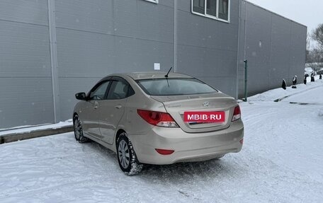 Hyundai Solaris II рестайлинг, 2011 год, 595 000 рублей, 6 фотография