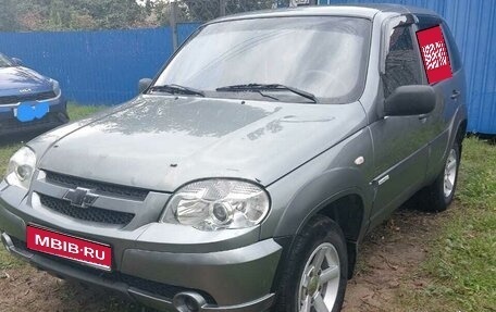 Chevrolet Niva I рестайлинг, 2011 год, 410 000 рублей, 1 фотография